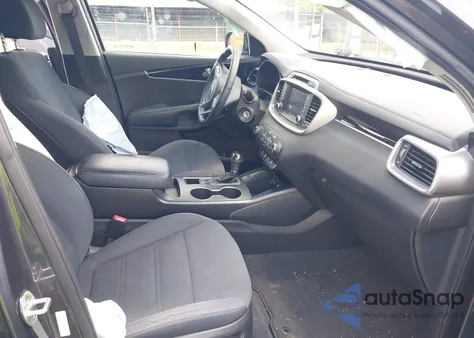 2017 Kia Sorento 2.4L Lx from USA, damaged, VIN 5XYPG4A38HG277009